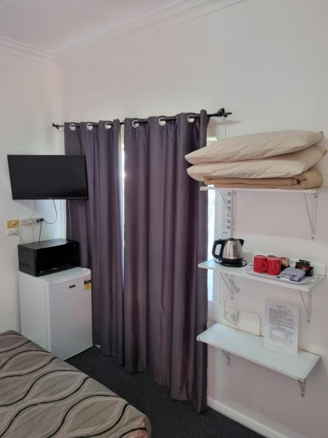 Taree Lodge Motel Exterior photo